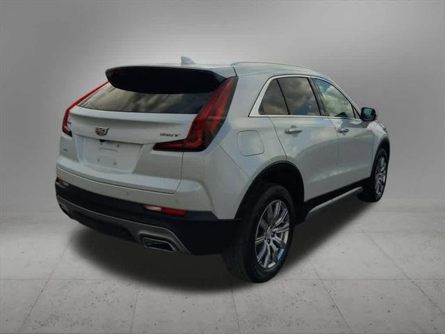 2022 cadillac xt4 premium luxury