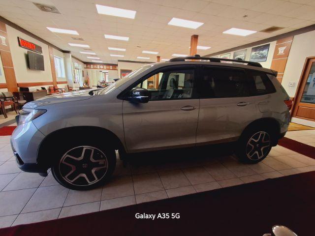 2019 honda passport elite