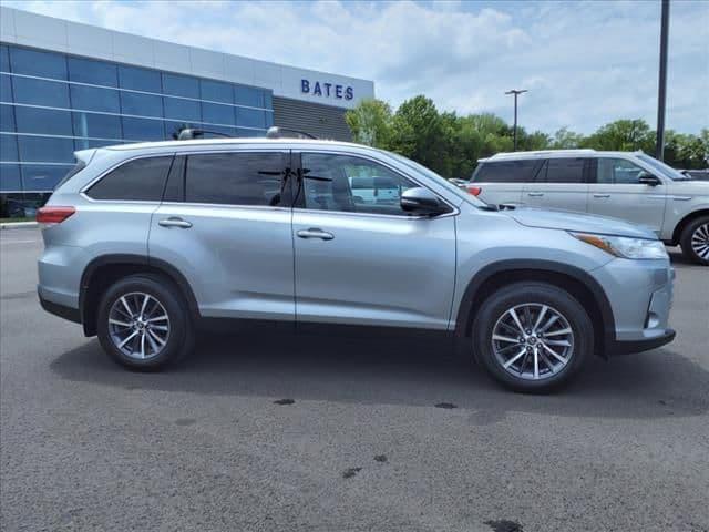 2019 toyota highlander xle in lebanon, tennessee