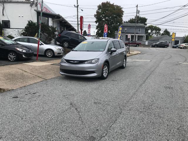 2018 chrysler pacifica lx