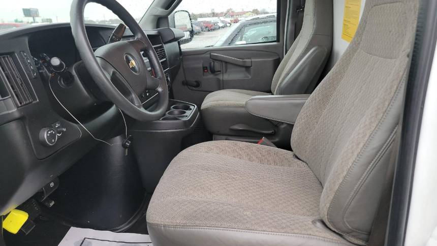 2019 chevrolet express 3500