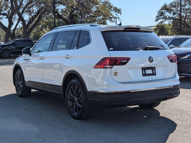 2024 volkswagen tiguan 2.0t se