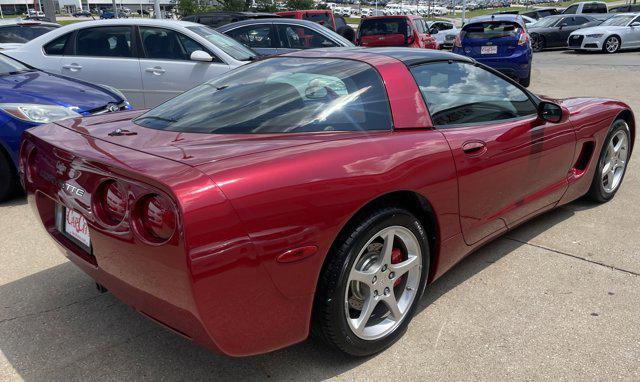 2000 chevrolet corvette base
