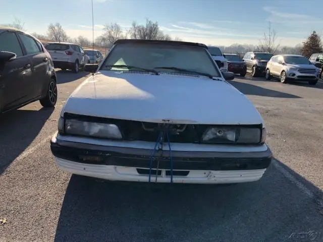 used 91 pontiac sunbird convertible le 2l i4 fwd white auto sporty vintage