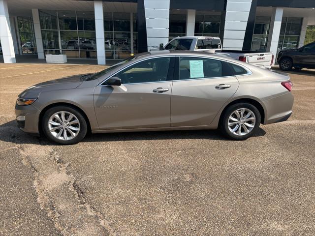 2022 chevrolet malibu fwd lt
