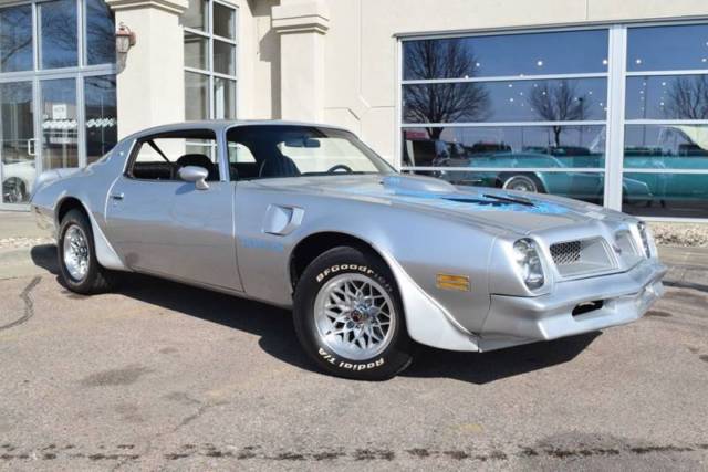 1976 pontiac trans am 455 4spd *real deal w code* # matching high quality driver