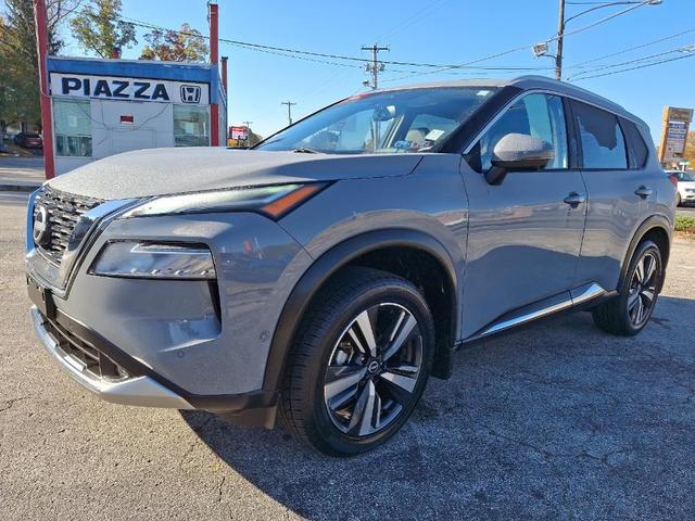 2022 nissan rogue platinum