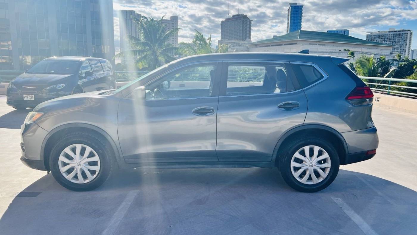 2017 nissan rogue s