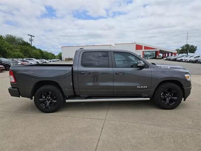 2021 ram 1500 crew cab big horn pickup 4d 5 1/2 ft in duncanville, texas