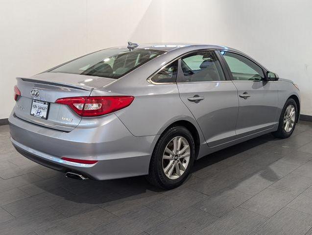 2017 hyundai sonata se