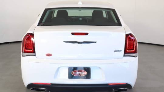 2022 Chrysler 300