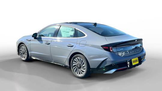 new 2025 hyundai sonata hybrid limited fwd