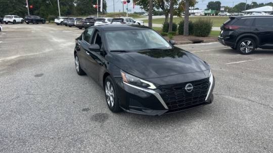 2025 Nissan Altima 2.5 s