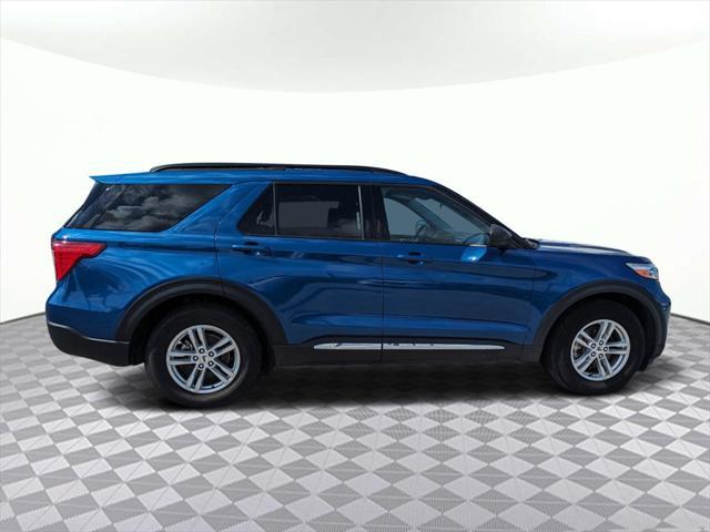 2022 ford explorer xlt