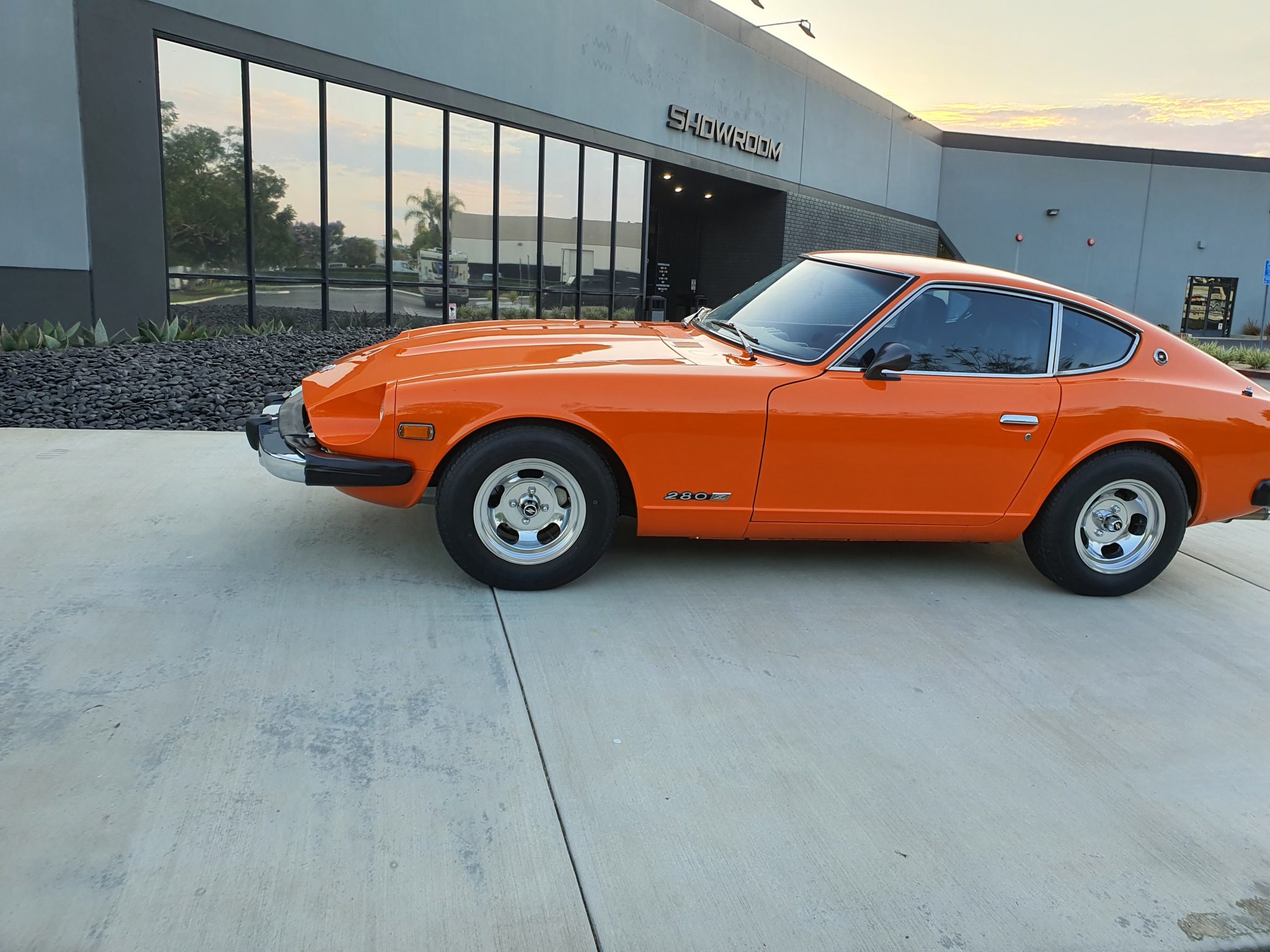1975 datsun 280z 4-speed