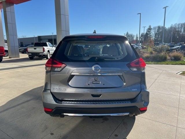 2017 nissan rogue s