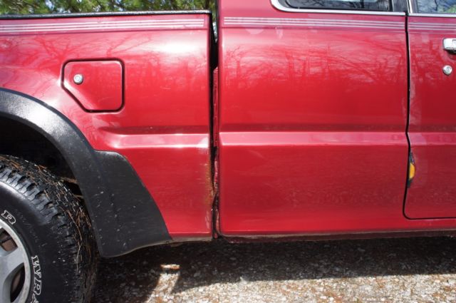mazda b2600i 4x4 truck