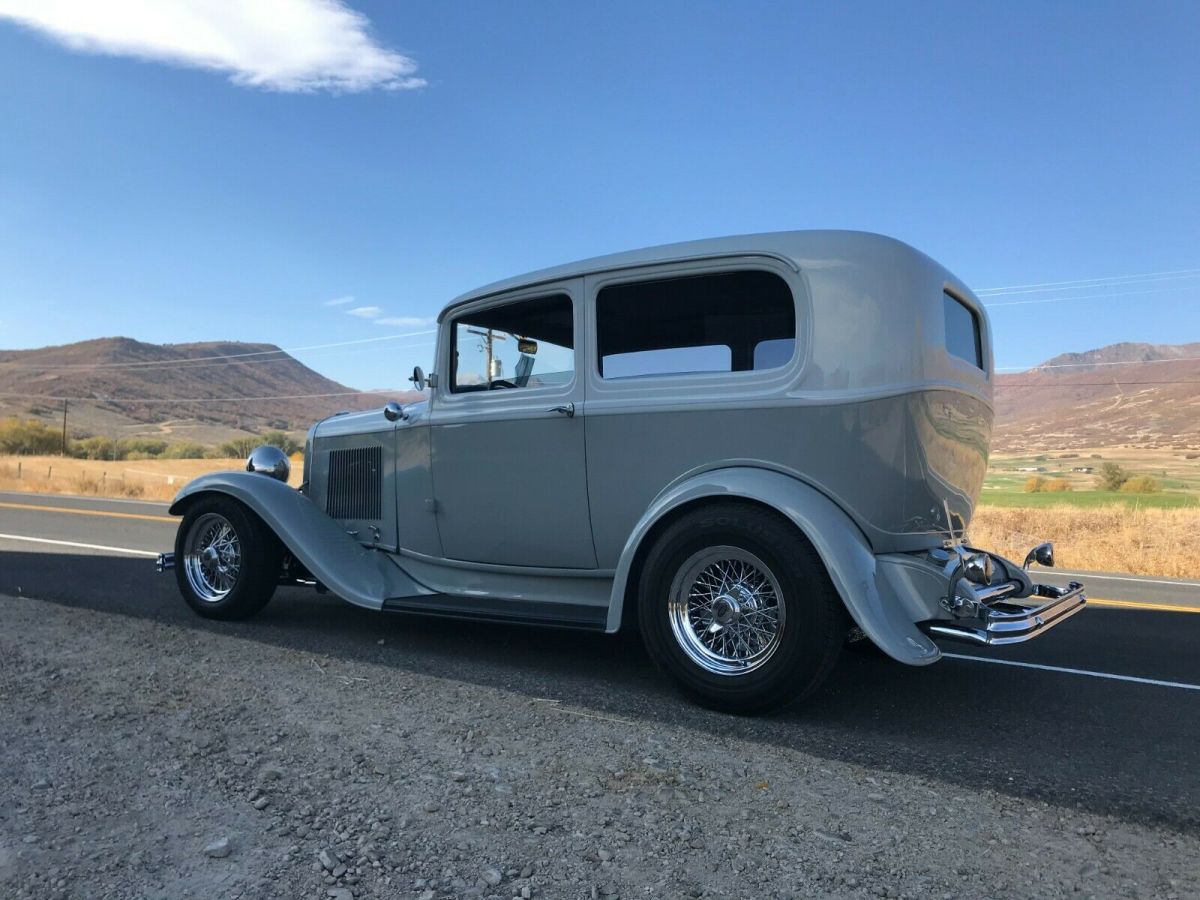 1932 ford sedan tudor all steel body 351 cobra jag running gear. call 8019109560
