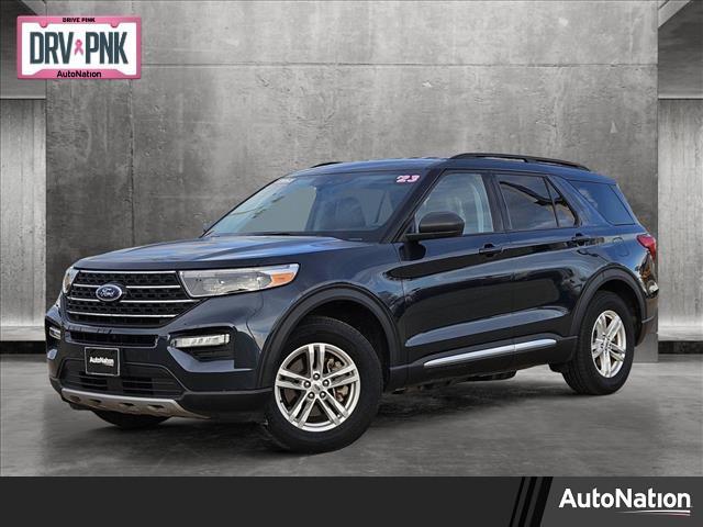 2023 ford explorer xlt