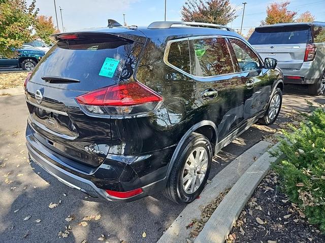 2018 nissan rogue sv