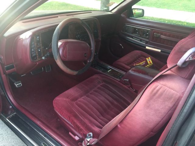 buick: 1991 riviera coupe
