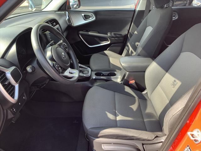 2020 kia soul lx