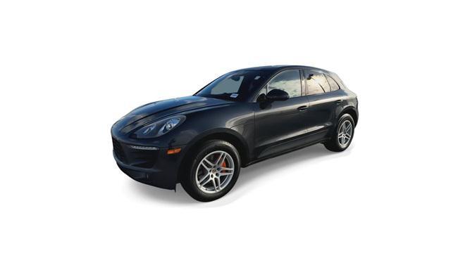 2017 porsche macan base