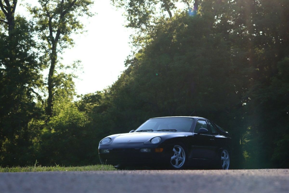 1994 porsche 968 with tiptronic transaxle in midnight blue metallic