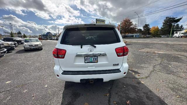 2011 toyota sequoia limited