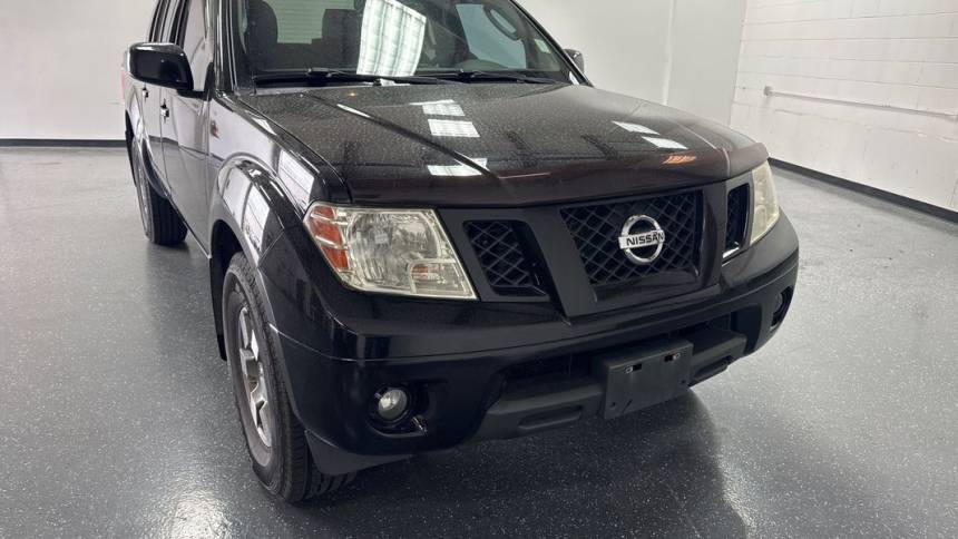 2011 nissan frontier pro-4x