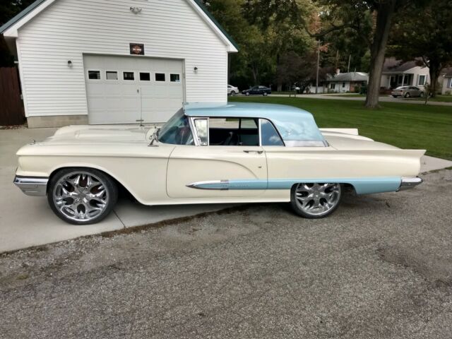 1959 ford thunderbird hardtop coupe