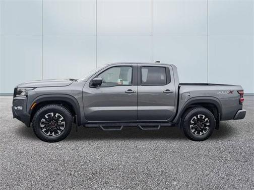 2024 nissan frontier