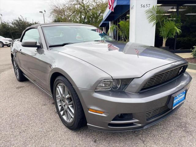 2014 ford mustang v6