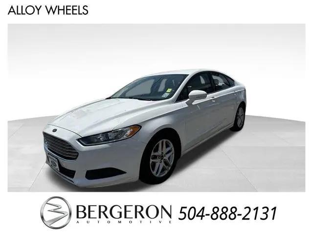 2016 ford fusion se