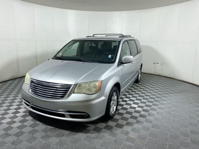 2012 chrysler town & country touring