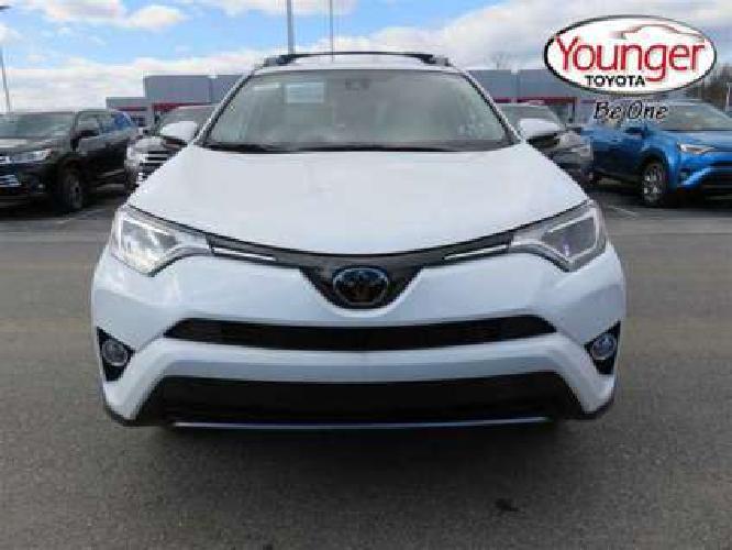 2017 toyota rav4 xle in hagerstown, md