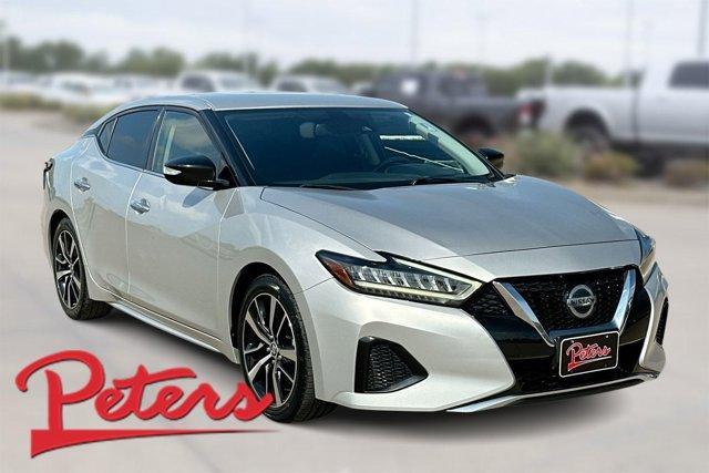 2022 nissan maxima sv