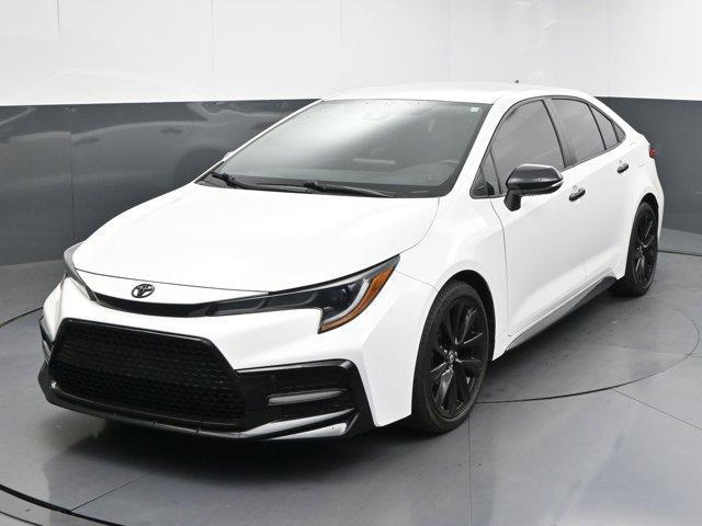 2022 toyota corolla se nightshade