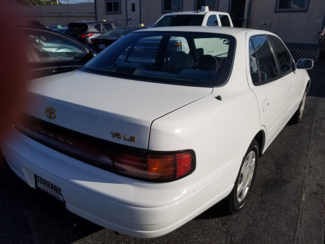 1995 toyota camry le automatic 4 cylinder no reserve