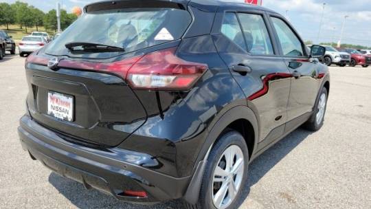 new 2024 nissan kicks s