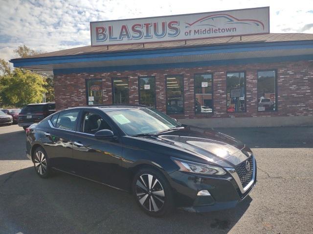 2022 nissan altima 2.5 sv