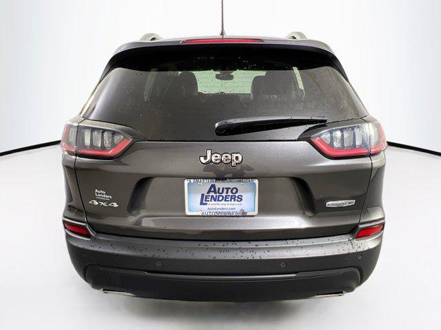 2021 jeep cherokee latitude lux