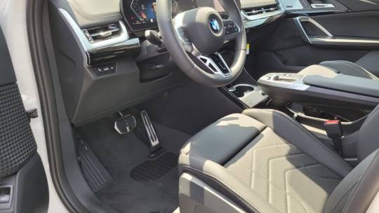 2024 BMW X1