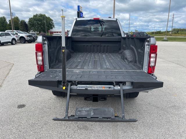 2022 ford f-350 lariat