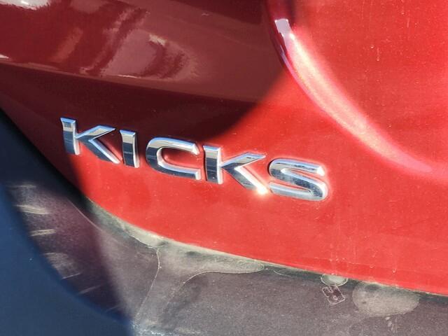 2018 nissan kicks sv