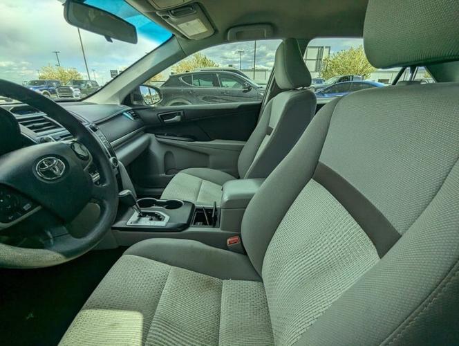 2014 toyota camry l in bar nunn, wyoming