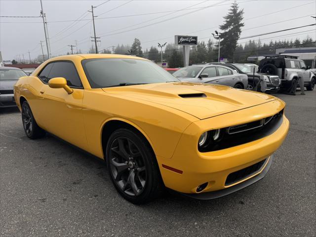 2018 dodge challenger sxt