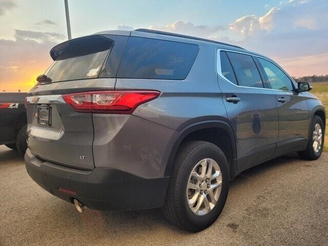 2020 chevrolet traverse lt cloth