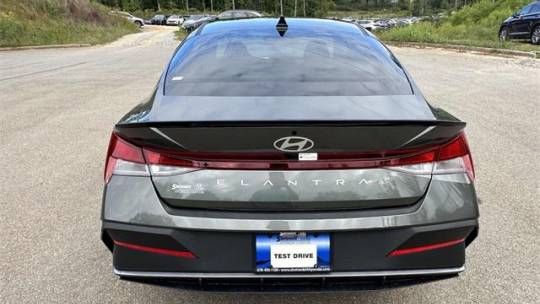 2025 Hyundai Elantra sel