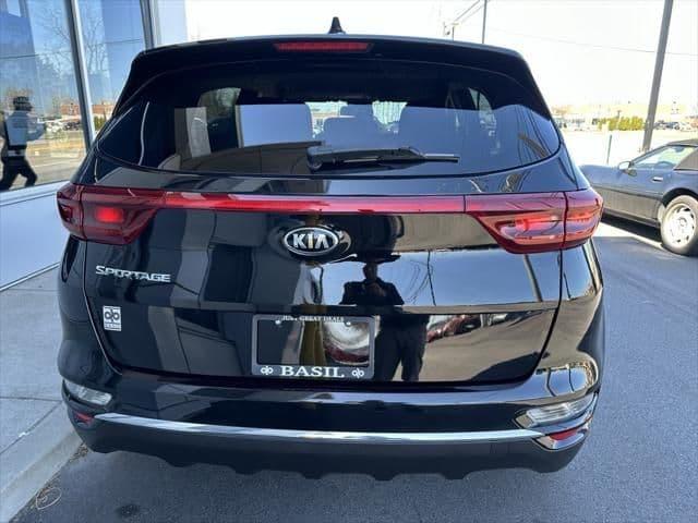 2022 kia sportage lx in clarence, new york